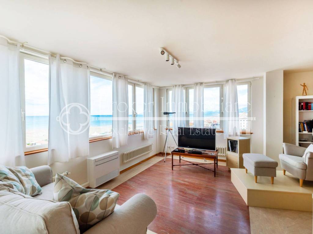 appartamento in vendita a Viareggio