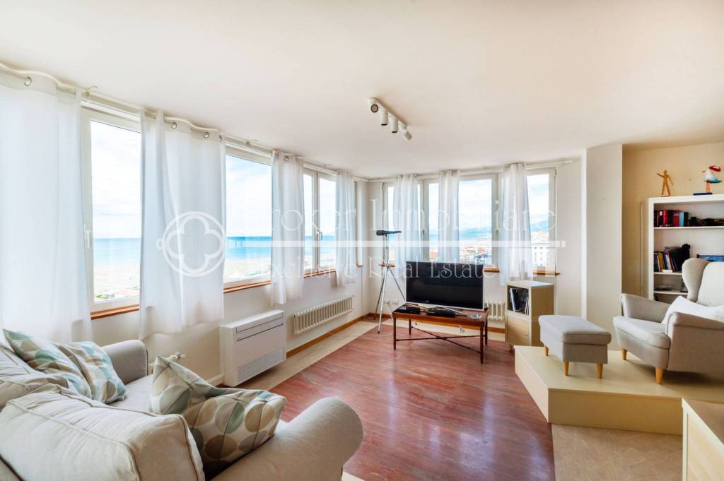 appartamento in vendita a Viareggio