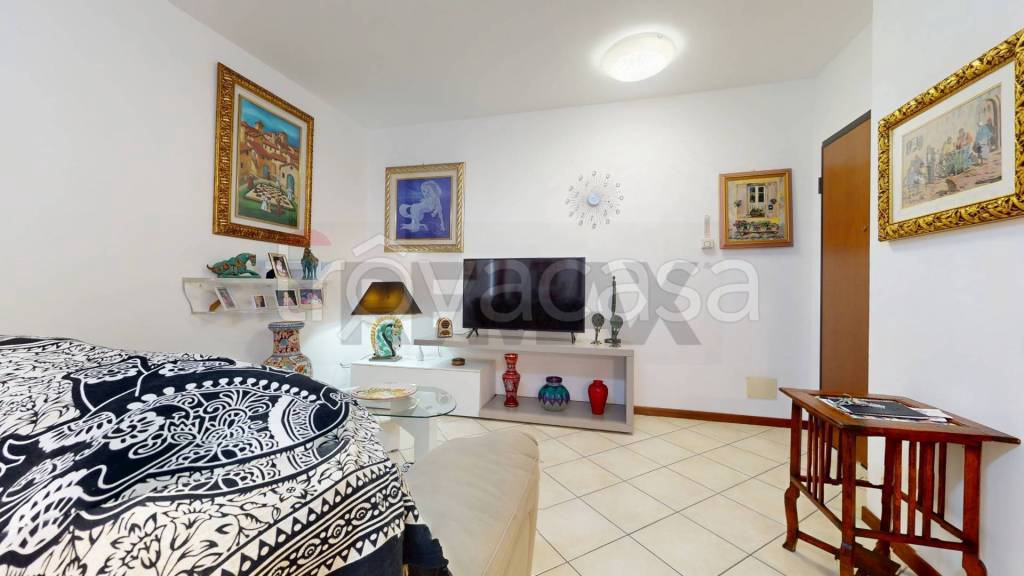 appartamento in vendita a Viareggio in zona Migliarina