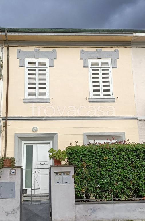 appartamento in vendita a Viareggio in zona Marco Polo