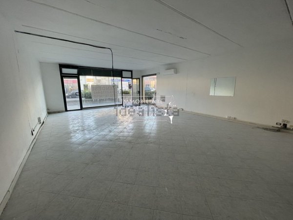 ufficio in vendita a Viareggio