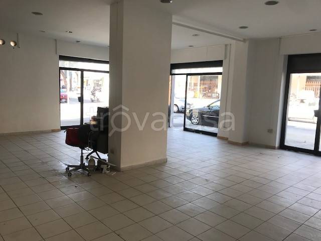 negozio in vendita a Viareggio