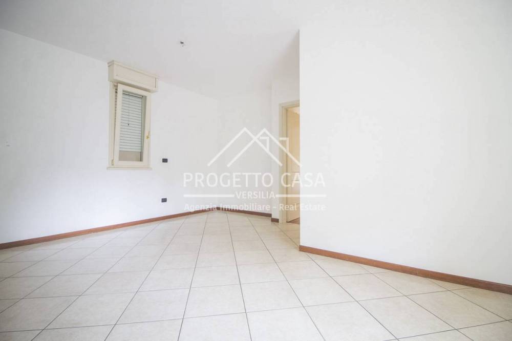 appartamento in vendita a Viareggio in zona Marco Polo