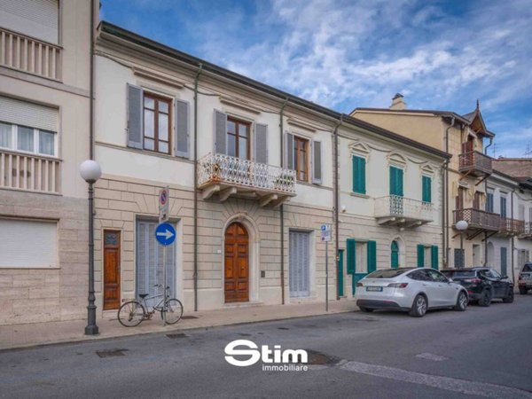 appartamento in vendita a Viareggio