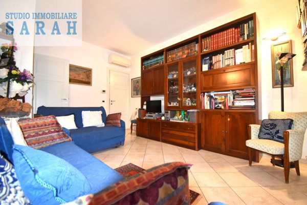 appartamento in vendita a Viareggio in zona Centro Storico