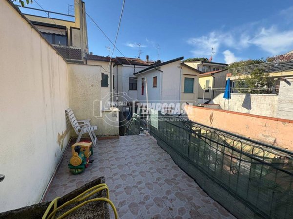 appartamento in vendita a Viareggio in zona Centro Storico