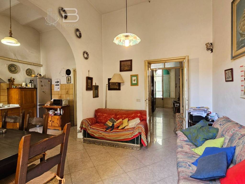 casa indipendente in vendita a Viareggio in zona Centro Storico