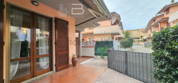 casa indipendente in vendita a Viareggio in zona Torre del Lago