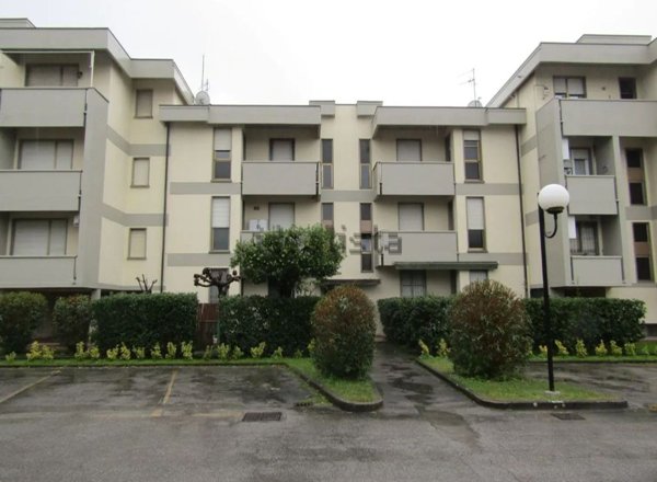 appartamento in vendita a Viareggio