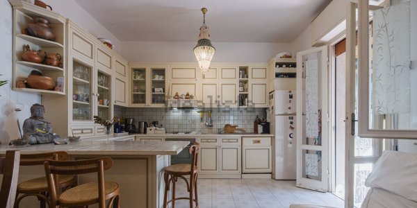 appartamento in vendita a Viareggio