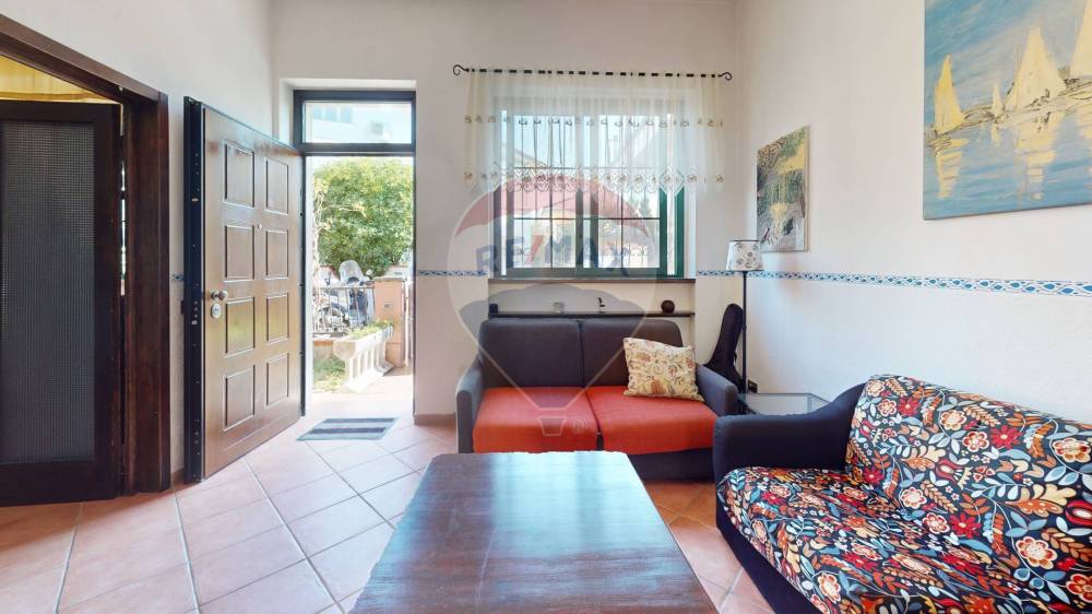 casa indipendente in vendita a Viareggio in zona Campo d'Aviazione