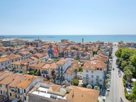 casa indipendente in vendita a Viareggio in zona Centro Storico