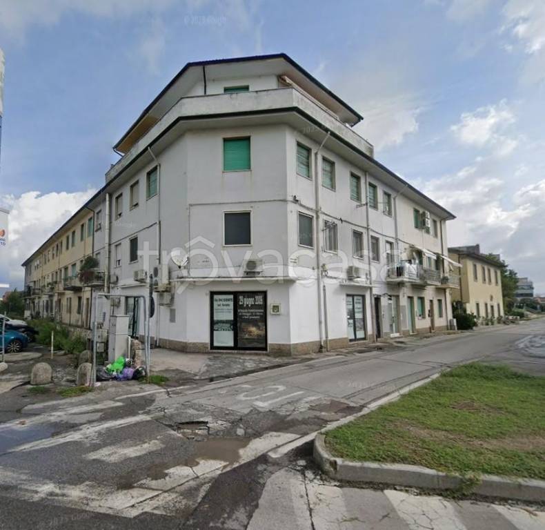 appartamento in vendita a Viareggio