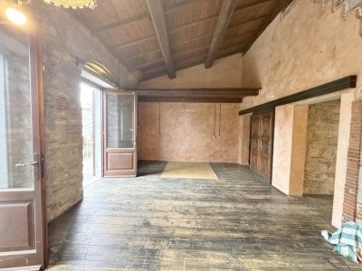 casa indipendente in vendita a Viareggio in zona Torre del Lago