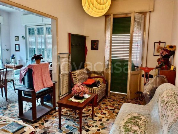 appartamento in vendita a Viareggio in zona Don Bosco