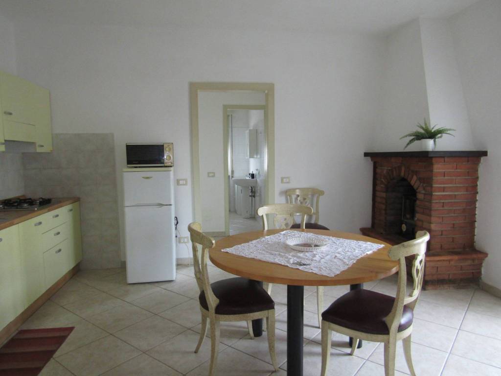 appartamento in vendita a Viareggio in zona Torre del Lago