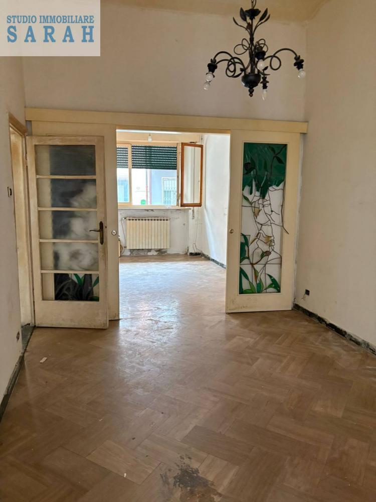 casa indipendente in vendita a Viareggio