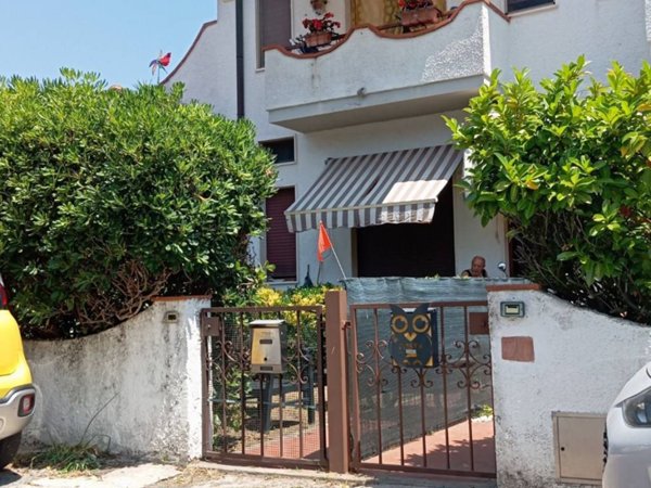 appartamento in vendita a Viareggio in zona Torre del Lago