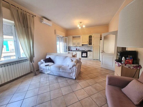 appartamento in vendita a Viareggio in zona Centro Storico