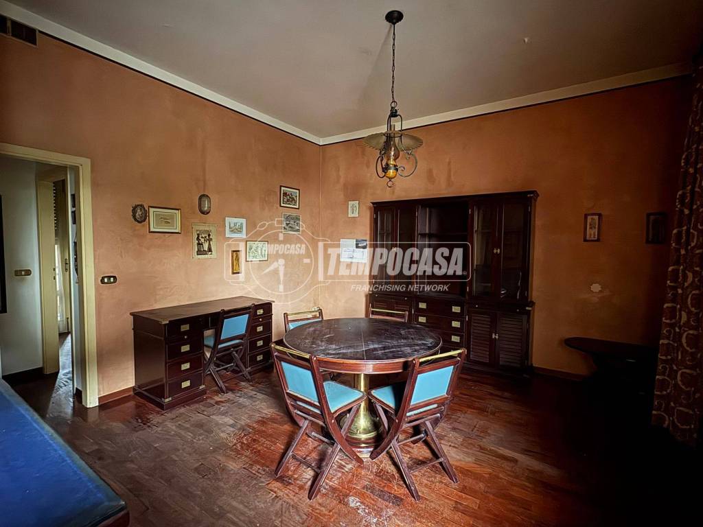 appartamento in vendita a Viareggio in zona Marco Polo