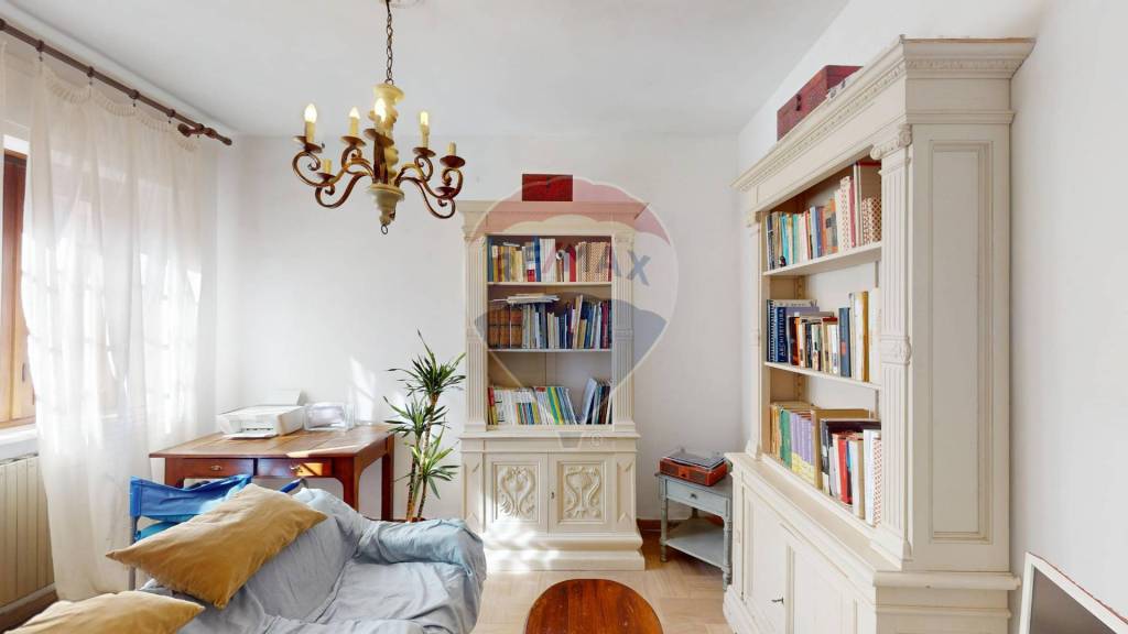 casa indipendente in vendita a Viareggio