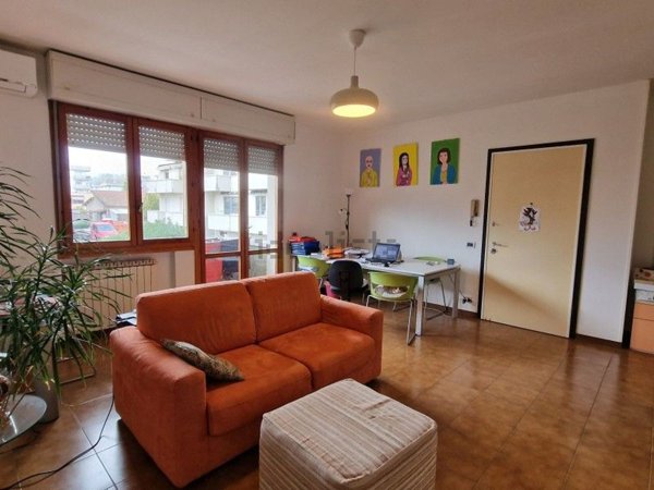 appartamento in vendita a Viareggio in zona Campo d'Aviazione