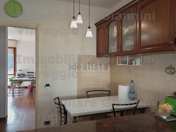 appartamento in vendita a Viareggio in zona Campo d'Aviazione
