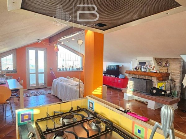 appartamento in vendita a Viareggio in zona Torre del Lago