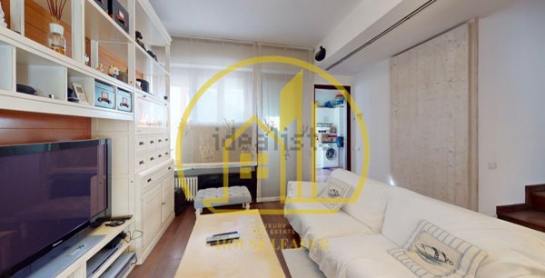 casa indipendente in vendita a Viareggio