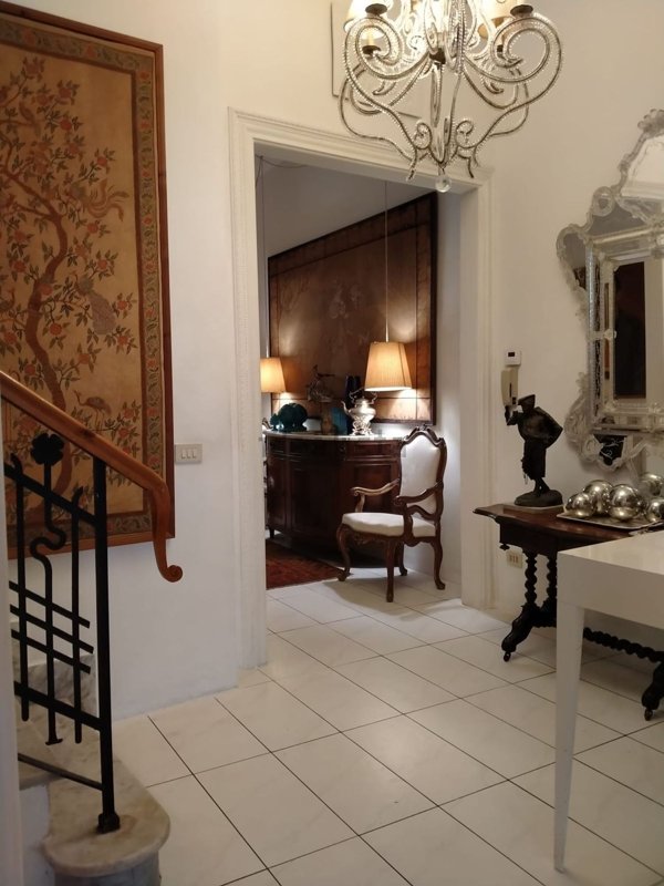 appartamento in vendita a Viareggio