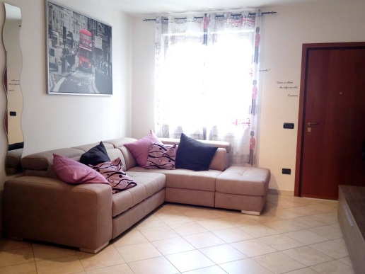 casa indipendente in vendita a Viareggio in zona Torre del Lago