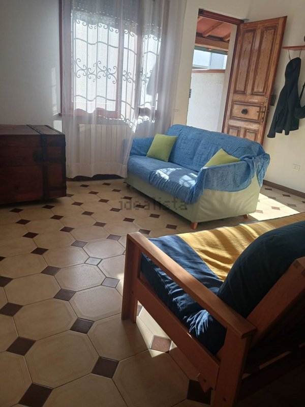 casa indipendente in vendita a Viareggio in zona Centro Storico