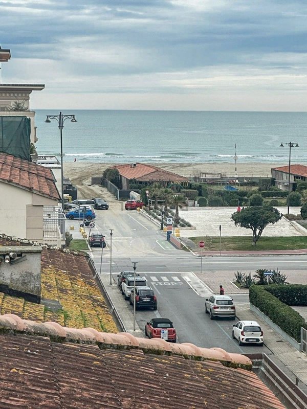 appartamento in vendita a Viareggio