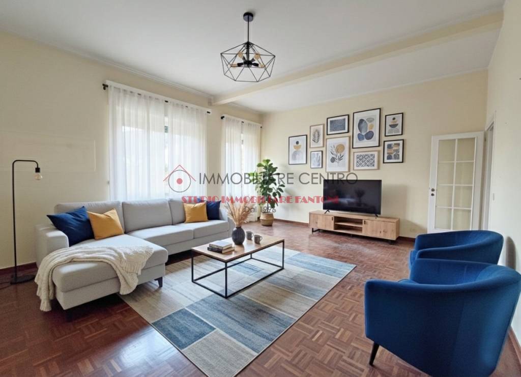 appartamento in vendita a Viareggio in zona Centro Storico