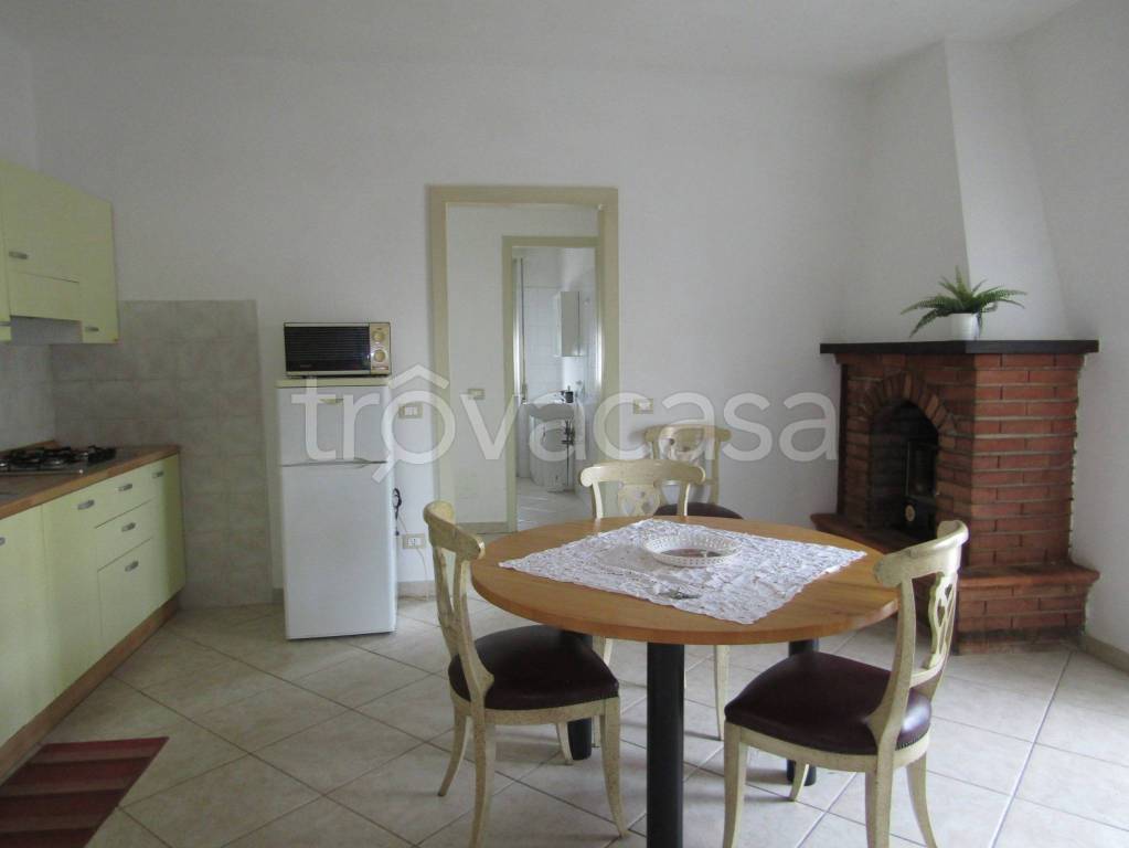 appartamento in vendita a Viareggio in zona Torre del Lago