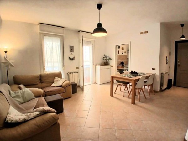 appartamento in vendita a Viareggio in zona Migliarina