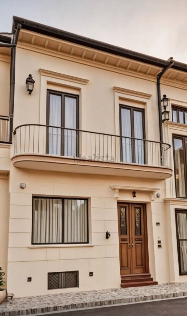 casa indipendente in vendita a Viareggio