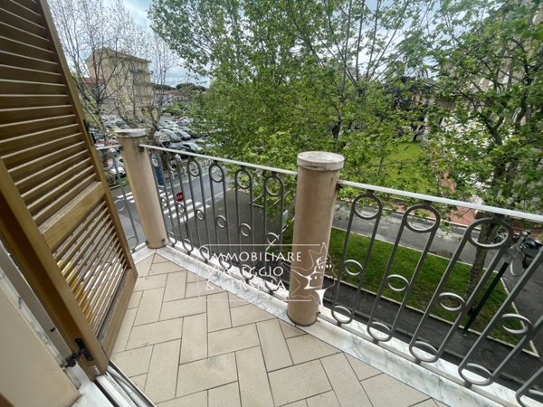 ufficio in vendita a Viareggio in zona Centro Storico