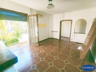 casa indipendente in vendita a Viareggio