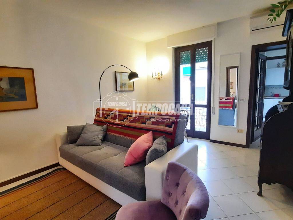 casa indipendente in vendita a Viareggio in zona Centro Storico