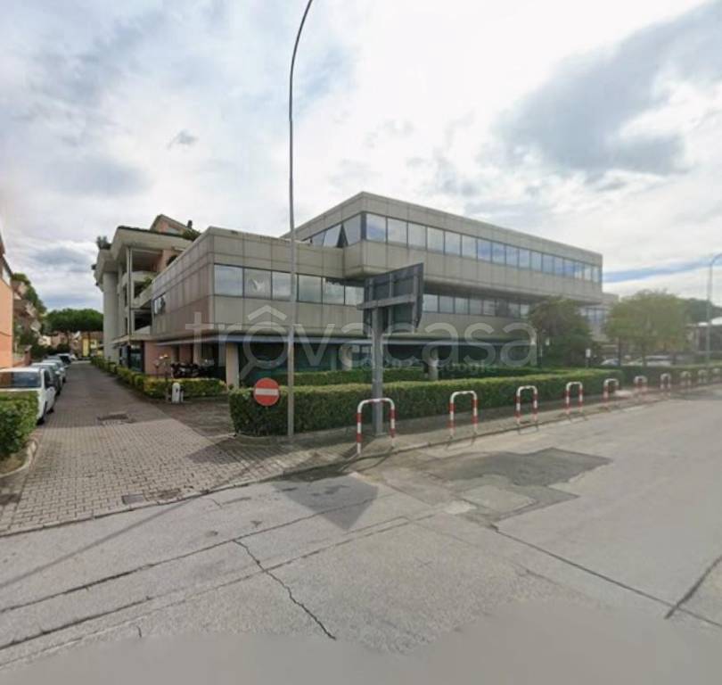 negozio in vendita a Viareggio