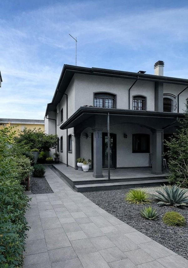 casa indipendente in vendita a Viareggio in zona Campo d'Aviazione