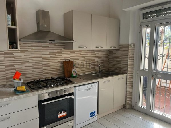 casa indipendente in vendita a Viareggio