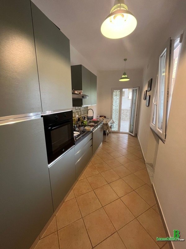 casa indipendente in vendita a Viareggio in zona Centro Storico