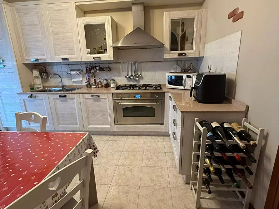 appartamento in vendita a Viareggio in zona Torre del Lago