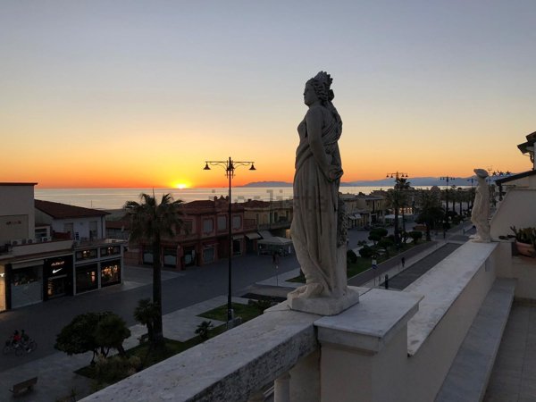appartamento in vendita a Viareggio