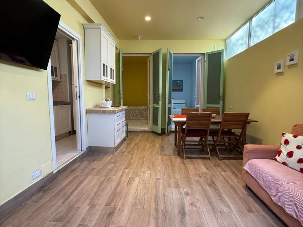 appartamento in vendita a Viareggio in zona Centro Storico