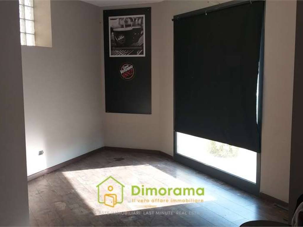 negozio in vendita a Viareggio