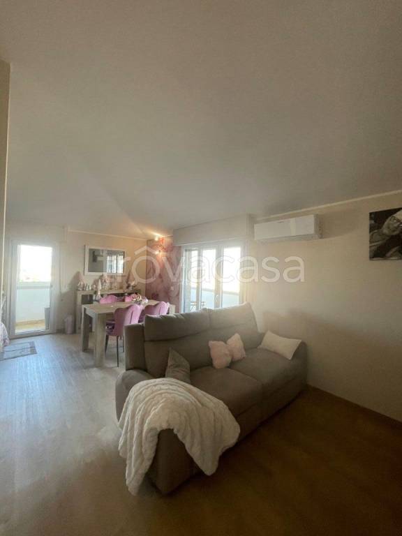 appartamento in vendita a Viareggio in zona Torre del Lago