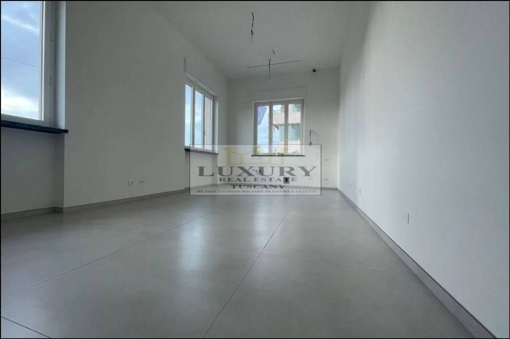 appartamento in vendita a Viareggio in zona Marco Polo